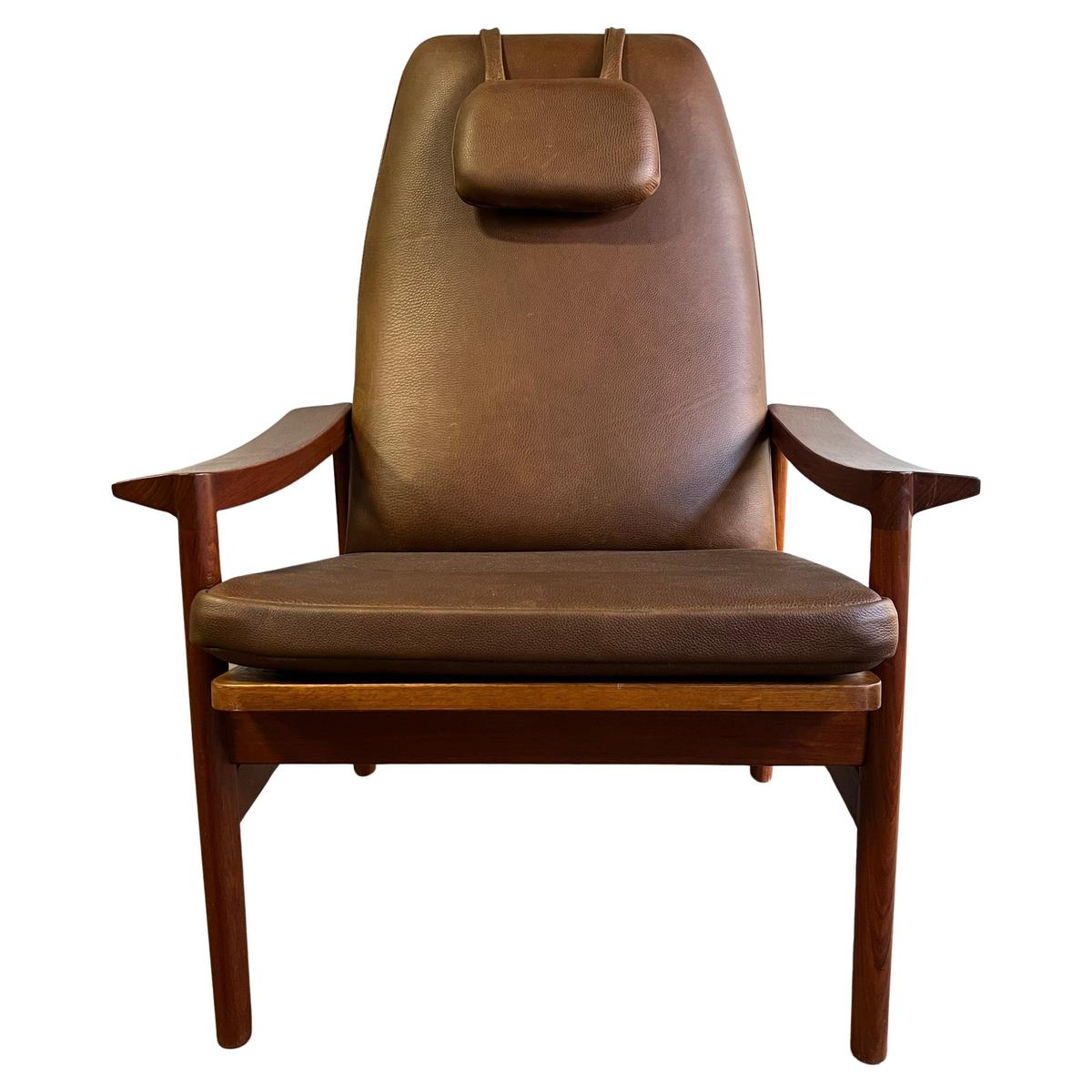 Midcentury Lounge chair Teak and Leather