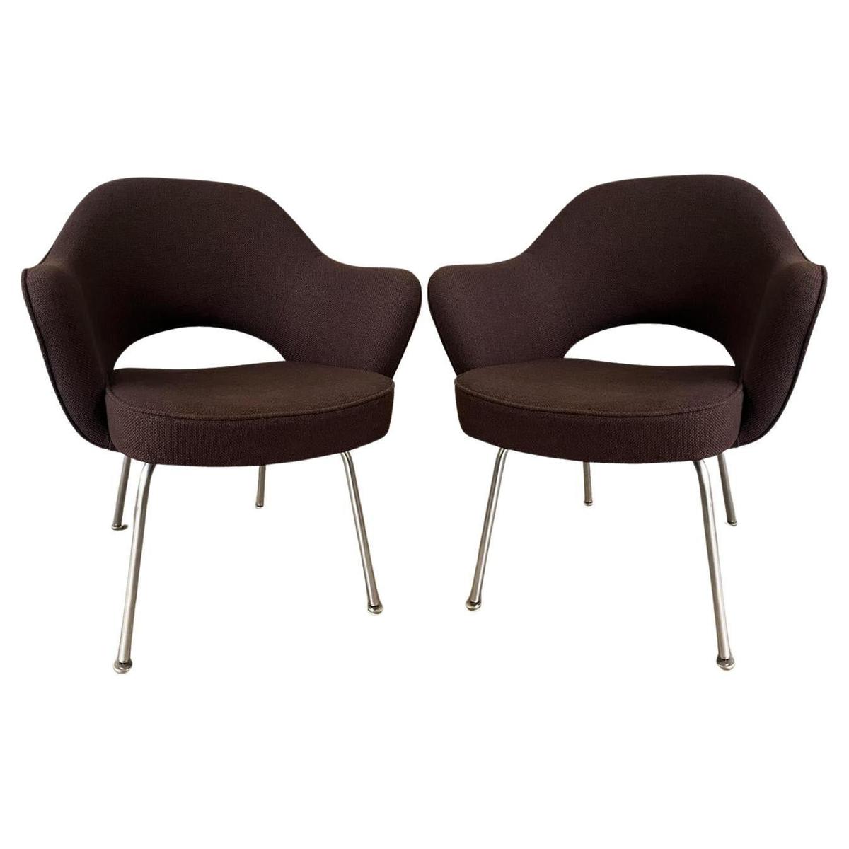 Pair of Brown Saarinen Executive / Dining Chairs or Knoll